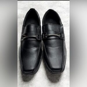 SMART FIT SIZE 13 1/2 kids  Black Loafers